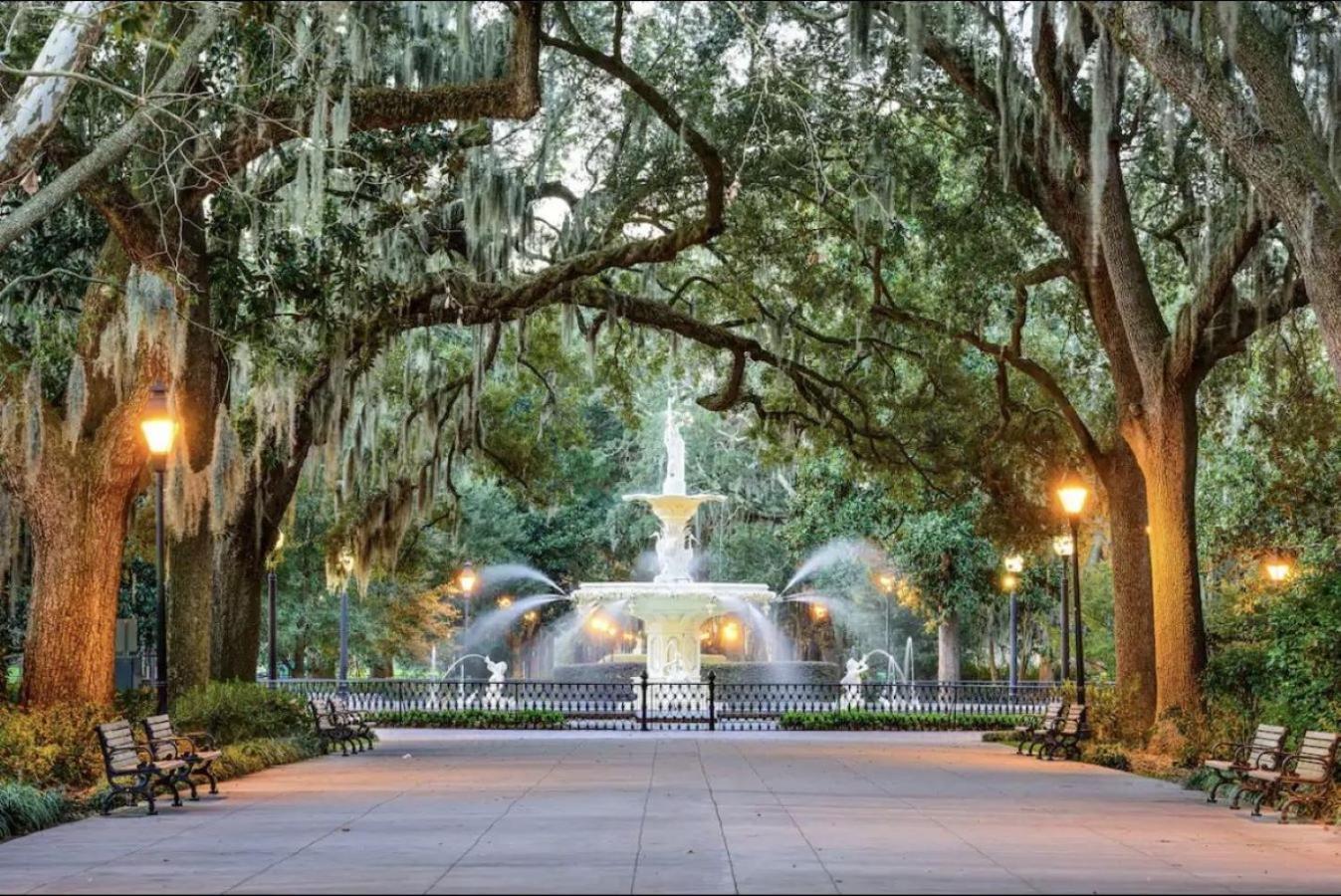 5Min To River Street, Dt - Spacious - Free Parking Savannah Buitenkant foto